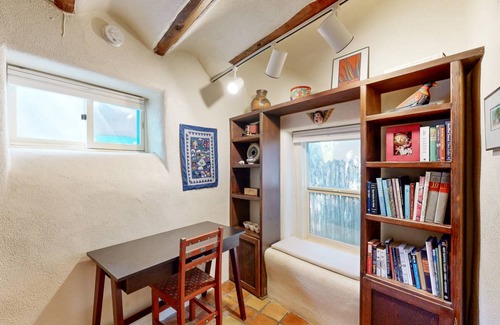 Historic Eastside Condo | Condo ∙ 1 bedroom ∙ 3 guests