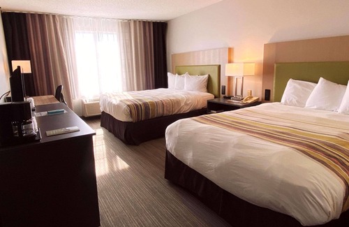 Elk River Hotel | Country Inn & Suites by Radisson, Elk River, MN