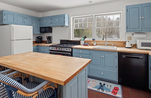 Waitsfield House | Country retreat w/fireplace & outdoor space