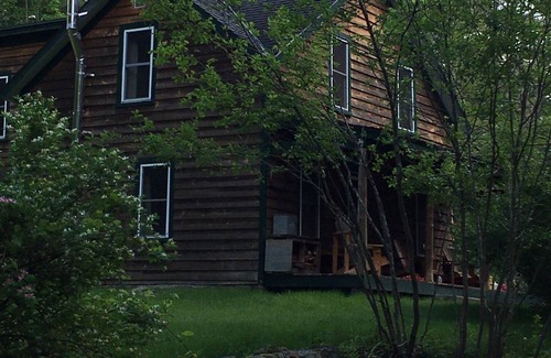 Upper Jay House | Country Roads Take me Home - Ausable River Access on 5 Acres