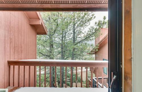 Angel Fire Apartment | Cozy Angel Fire Condo - Walk to Ski Lift!