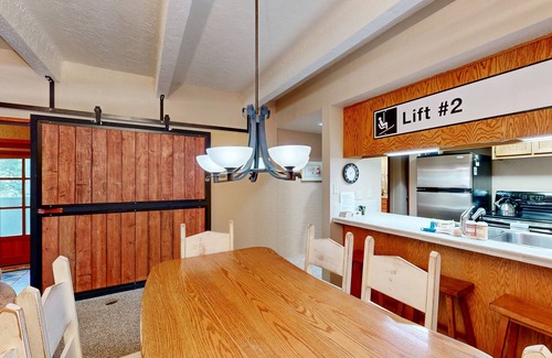 Taos Ski Valley Condo | Designer Forest-View Condo with Balcony, Wood Stove & Sunroom - Near Slopes