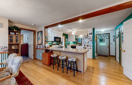 Grand Isle House | Dog-friendly sunset lake house on Lake Champlain with fast WiFi, W/D, & fishing