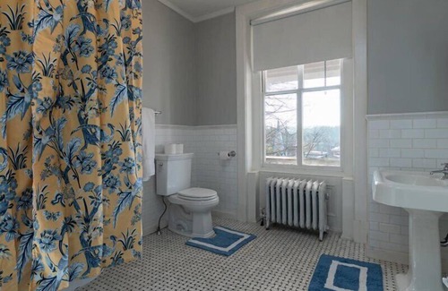 Springfield House | Elegant Vermont Manor w/Historic Charm