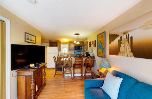 Angel Fire Apartment | Gold Creek