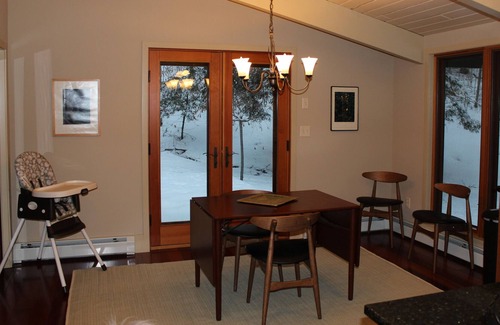 West Hartford House | Gorgeous Quechee Vermont Golf and Ski House Sleeps 12