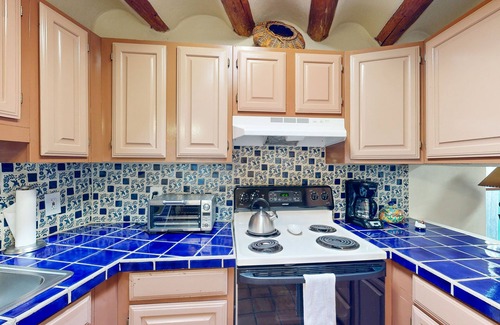 Historic Eastside Condo | Historic Eastside Adobe Casita w/Garden Patio - 2 Blocks to Downtown