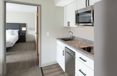 St. Albans Hotel | Holiday Inn Express St Albans by IHG