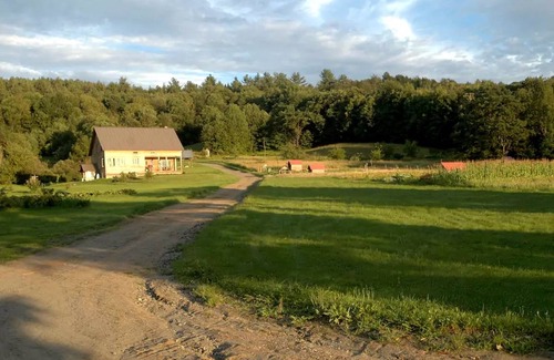 South Royalton House | House ∙ 1 bedroom ∙ 2 guests