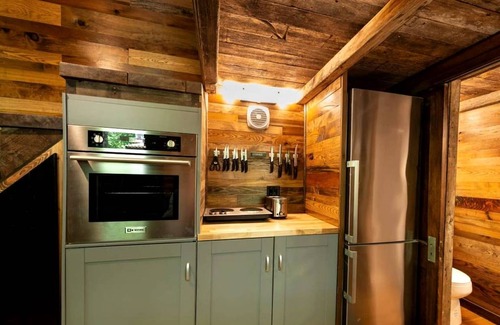 Willard House | House ∙ 1 bedroom ∙ 6 guests