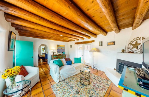 Taos House | House ∙ 2 bedrooms ∙ 4 guests