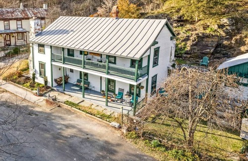 Bolivar House | House ∙ 3 bedrooms ∙ 6 guests