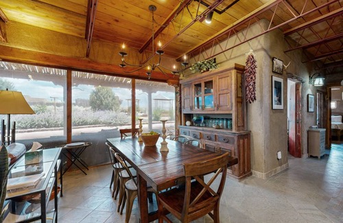Taos House | House ∙ 3 bedrooms ∙ 6 guests