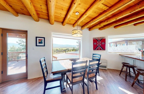 Taos House | House ∙ 3 bedrooms ∙ 8 guests