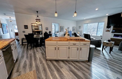 Littleton House | House ∙ 3 bedrooms ∙ 6 guests