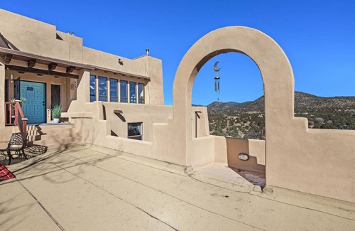 Canoncito House | House ∙ 7 bedrooms ∙ 22 guests