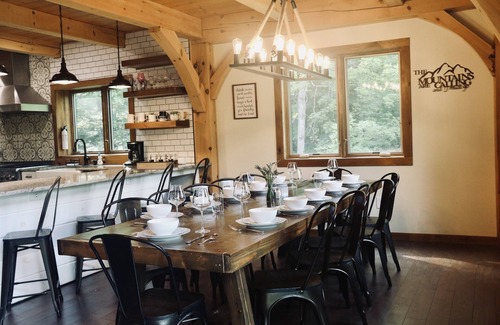 Killington House | Killington - Book 3 nights get 4th FREE this FALL!