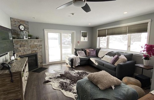 Killington House | Killington Center Inn & Suites by Killington VR - 1 Bedrooms