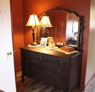 Burks Fork Bed & Breakfast | Moonlight Manor Bed & Breakfast