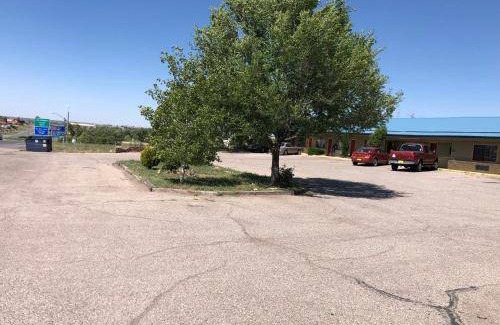 East Las Vegas Hotel | Motel ∙ 6 guests