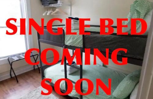 Burlington Hostel | My Cousins Place