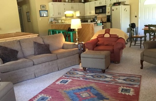 Angel Fire House | On Golf Course, 4 Bedrooms, 3 bathrooms, Sleeps 10