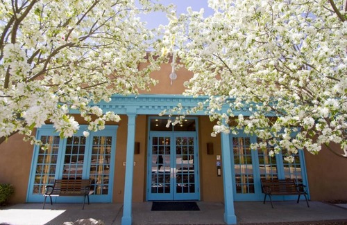 Northeast Santa Fe House | Perfect Getaway! Four Awesome Units w/Kitchen, Pool, Shop at Santa Fe Place Mall