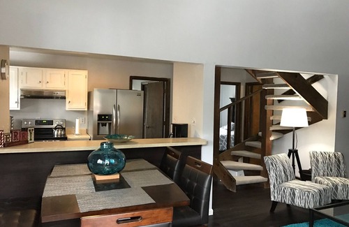 Angel Fire Condo | Price Reduction! Spotless Modern Condo, Everything new! Close to slopes!