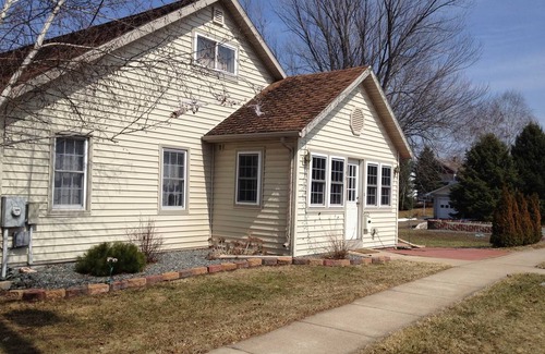 Neillsville Resort | Private room ∙ 1 guest