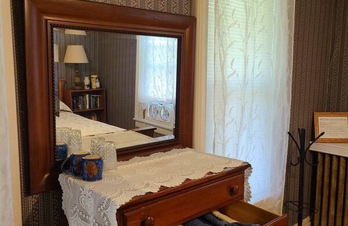 Red Wing Resort | Private room ∙ 2 guests
