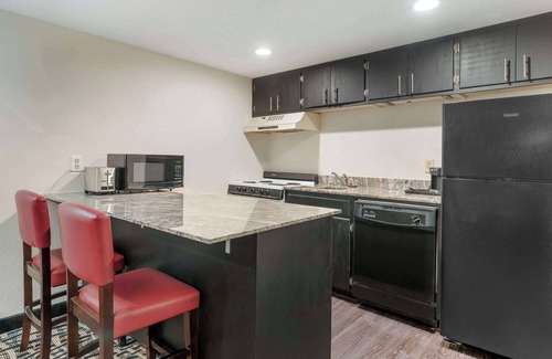 Rochester Hotel | Quality Inn & Suites Mayo Clinic Area