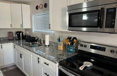 Albuquerque House | Quiet Central Location