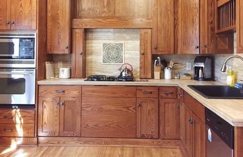 Kutzky Park House | Renovated 1919 Home in central location