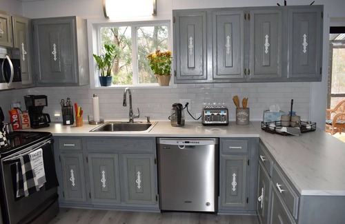 Bushkill House | Silver Fox Water Front SsMook Lux Pocono Home, HOT TUB, SAW CREEK FRONT