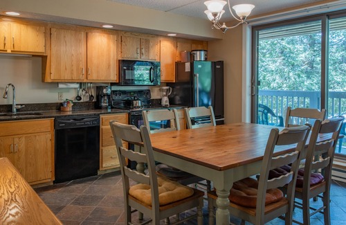 Jeffersonville Resort | Smugglers' Notch Resort