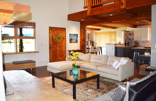 Taos House | Spacious 3 Master Bedroom/Great Views/Hot Tub