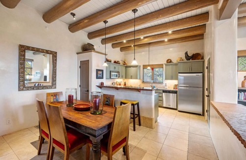 Tesuque House | Sunset View Villa at Bishop`s Lodge