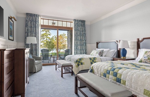 Lochmere Hotel | The Lake Estate on Winnisquam