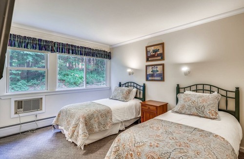 Stowe Area House | Tollhouse 16A - Spacious townhouse with everything you need for year-round outdoor adventure!