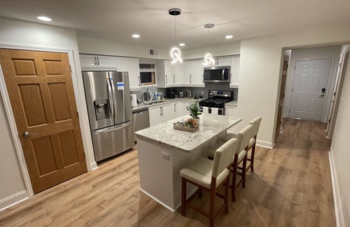 Rochester Apartment | Upscale King Suite—Steps from Mayo Clinic Hospital