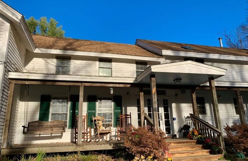 Rowe Bed & Breakfast | UU Rowe Camp and Conference Center