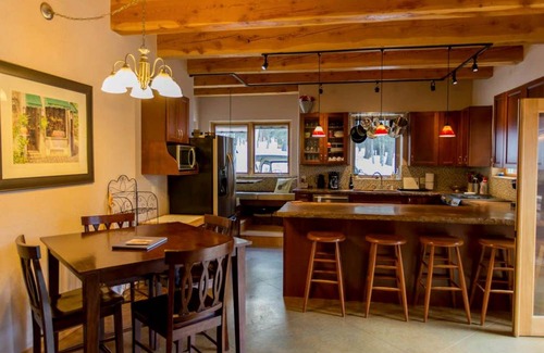 Angel Fire Villa | Villa ∙ 4 bedrooms ∙ 16 guests