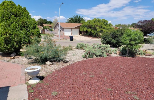 Taylor Ranch House | 1 BEDROOM FOR RENT . AMAZING MOUNTAIN & HOT AIR BALLOON VIEWS