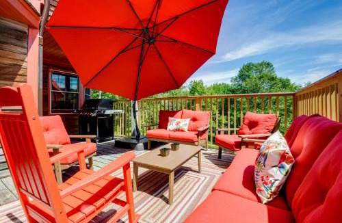 Wilmington House | 10 Mi to Mt Snow! Grand Estate Built to Entertain