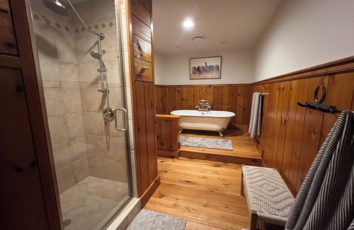 Porters Sideling Other | 100 acre Farmstay with Hot Tub and Sauna