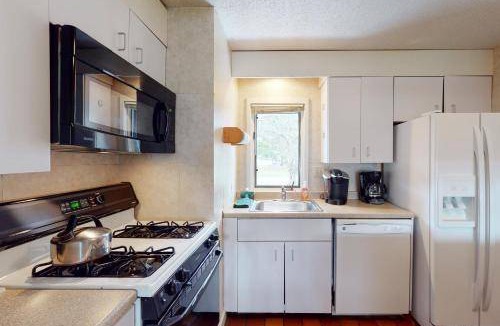 Stowe Area Apartment | 102 m² Apartment ∙ 2 bedrooms ∙ 8 guests