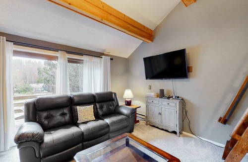 West Dover Condo | 107 m² Condo ∙ 2 bedrooms ∙ 8 guests
