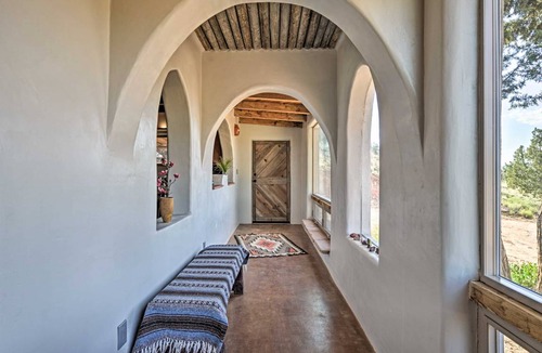 San Ysidro House | 111 m² House ∙ 2 bedrooms ∙ 4 guests