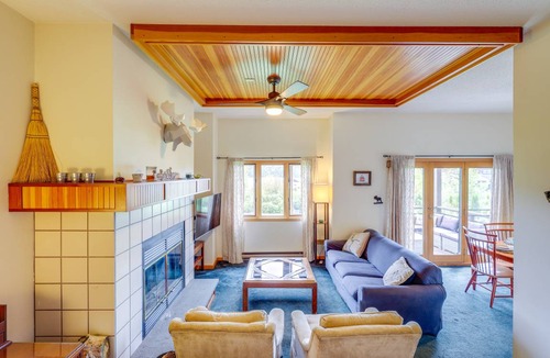 Lake Placid Apartment | 117 m² Apartment ∙ 2 bedrooms ∙ 7 guests