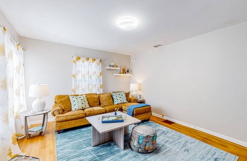 Colchester House | 135 m² Maisonette ∙ 3 bedrooms ∙ 6 guests
